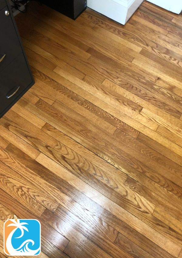 Hardwood Floor Cleaning Results 4